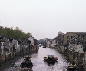 到上海世博趕時代潮流  赴絲綢之路享絕色美景