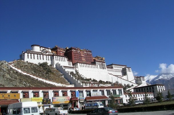 搭青藏鐵路  覽雪域美景賞高原風情