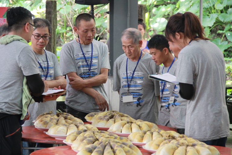 初夏的綠寶石-台北市的綠竹筍