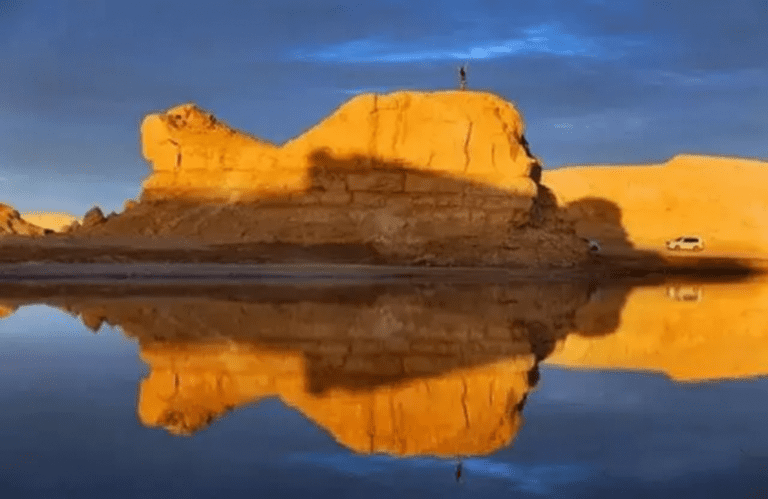 世界獨一無二奇觀-水上雅丹