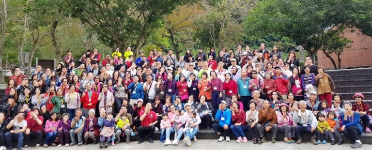 鴻鷹國際旅行社(大鷹旅遊)  榮獲第19屆「金峰獎」十大傑出產品殊榮