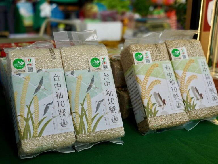 宜蘭紅龍果直送台北 花博農民市集週末登場 體驗在地風味甜入心